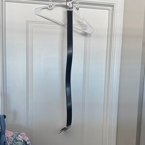 Ted Baker Sleek Black Leather Belt